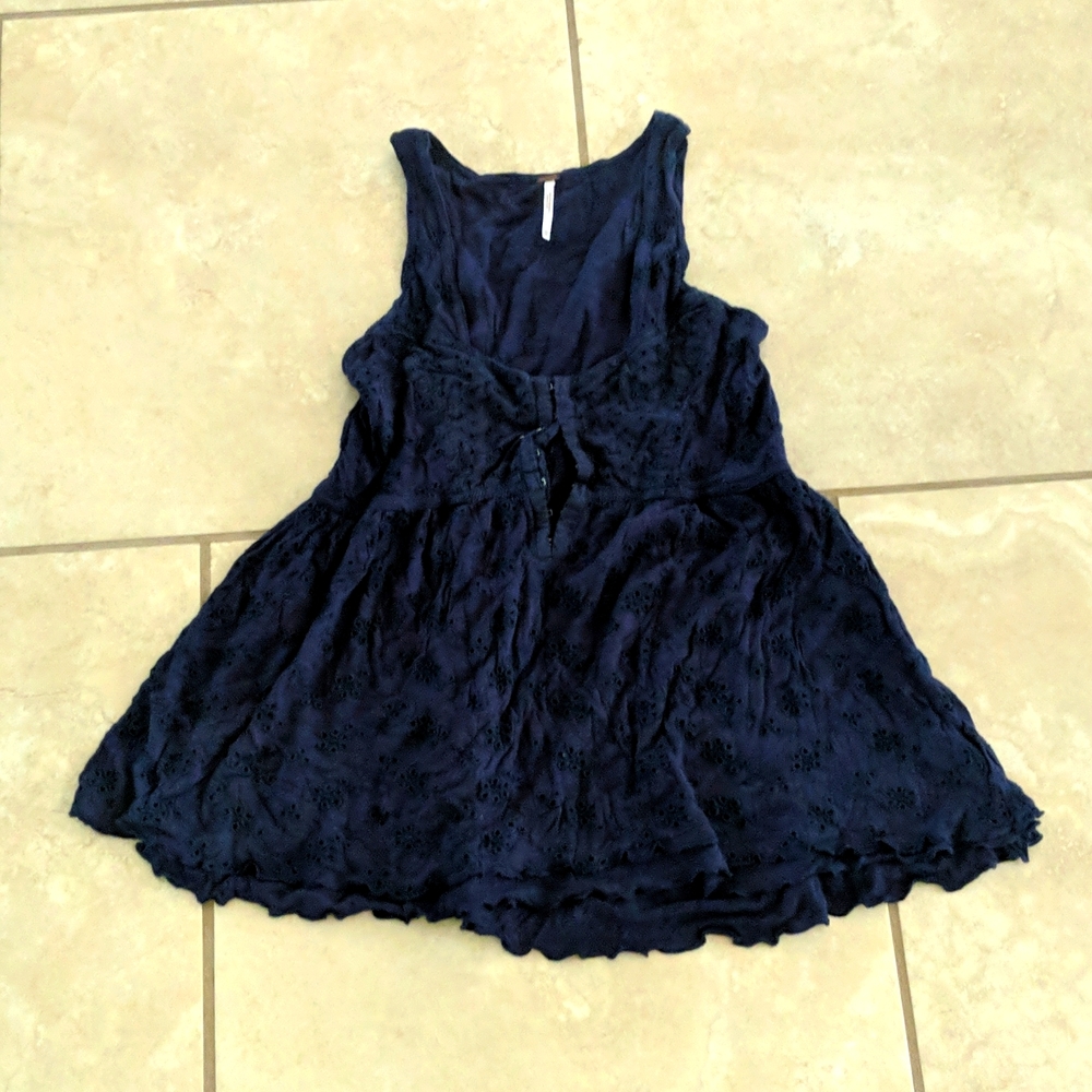 Free People Navy Eyelet Tank Top Loose Blouse XS